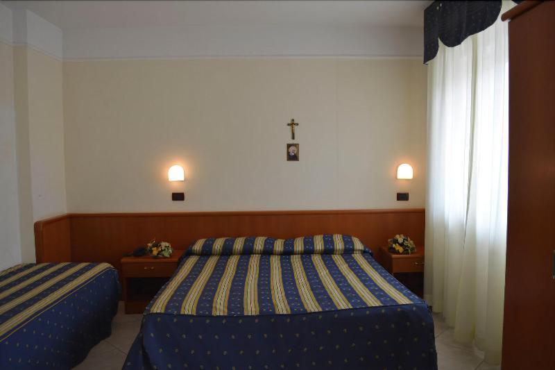 La Buona Forchetta - S. Anna Ξενοδοχείο Σαν Τζιοβάνι Ροτόντο Εξωτερικό φωτογραφία